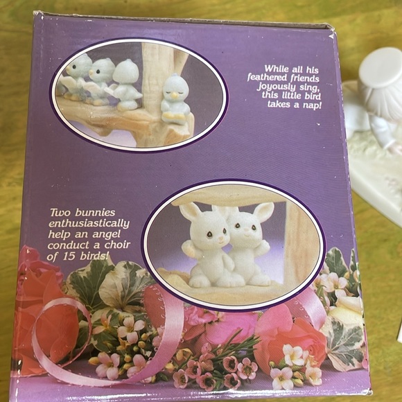 WHAT A TWEET PRECIOUS MOMENTS - Picture 8 of 11